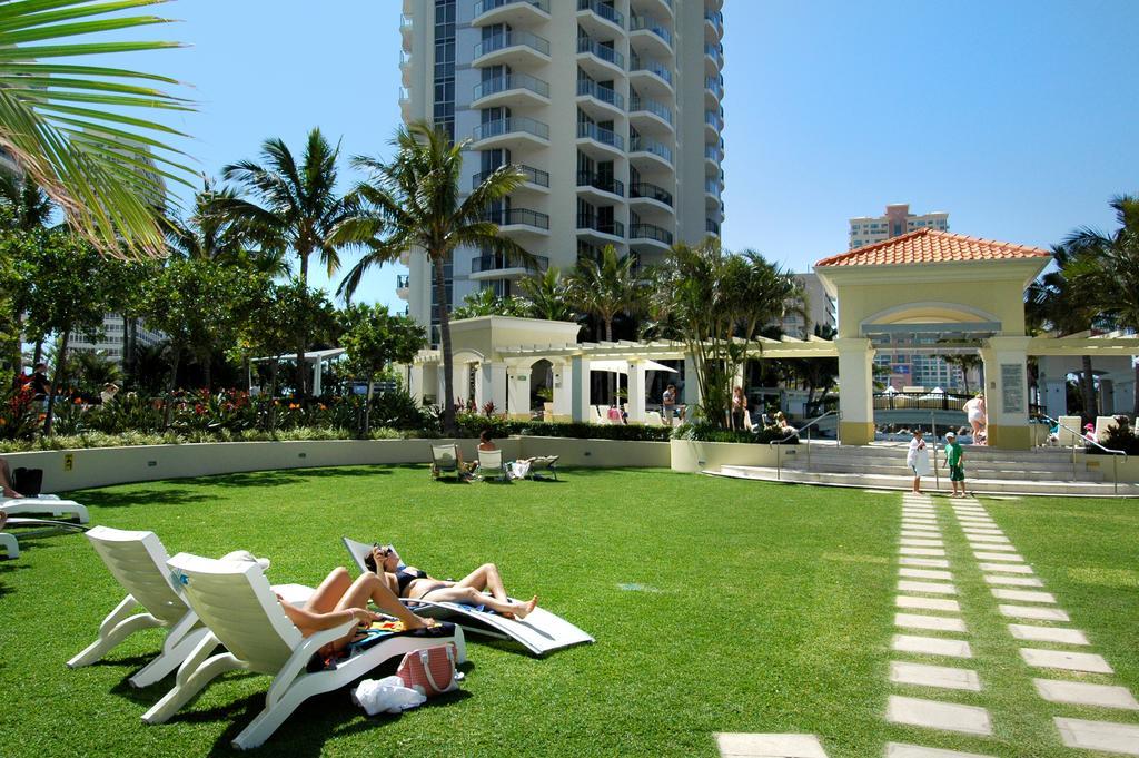 Chevron Renaissance - Hr Surfers Paradise Гоулд Коуст Екстериор снимка