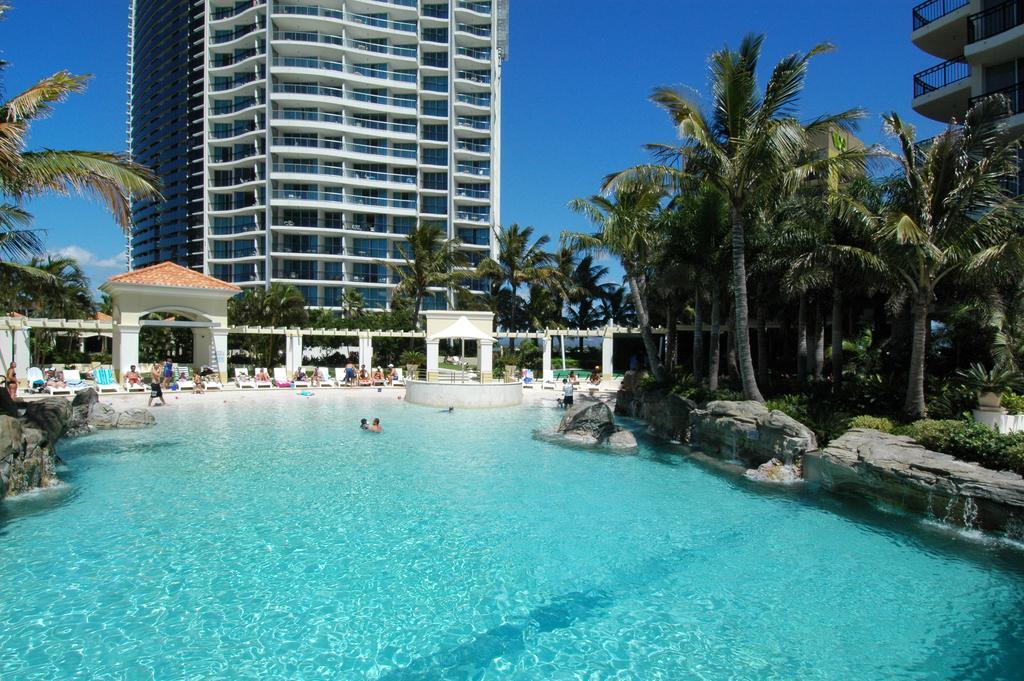Chevron Renaissance - Hr Surfers Paradise Гоулд Коуст Екстериор снимка